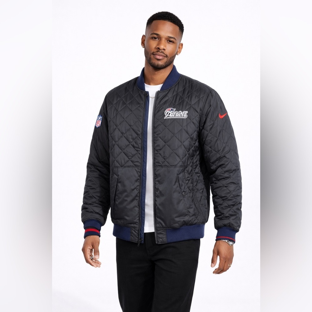 Nike NFL New England Patriots Reversible Bomber Jacket Blue Gray Size M - Picture 2 of 15